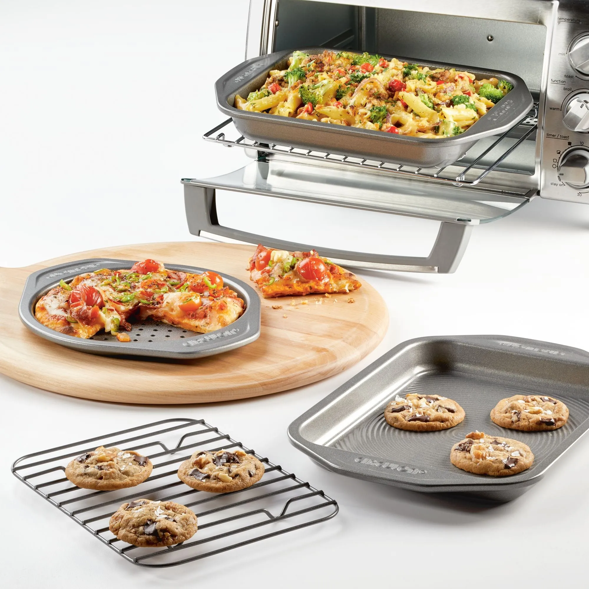 4-Piece Nonstick Bakeware Set