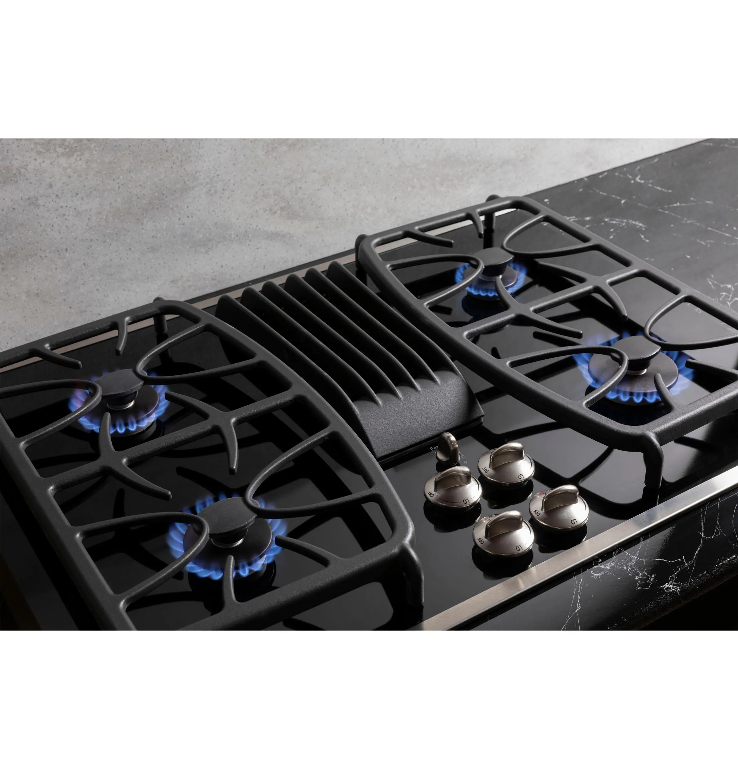 PGP9830SRSS GE Profile™ 30" Built-In Gas Downdraft Cooktop