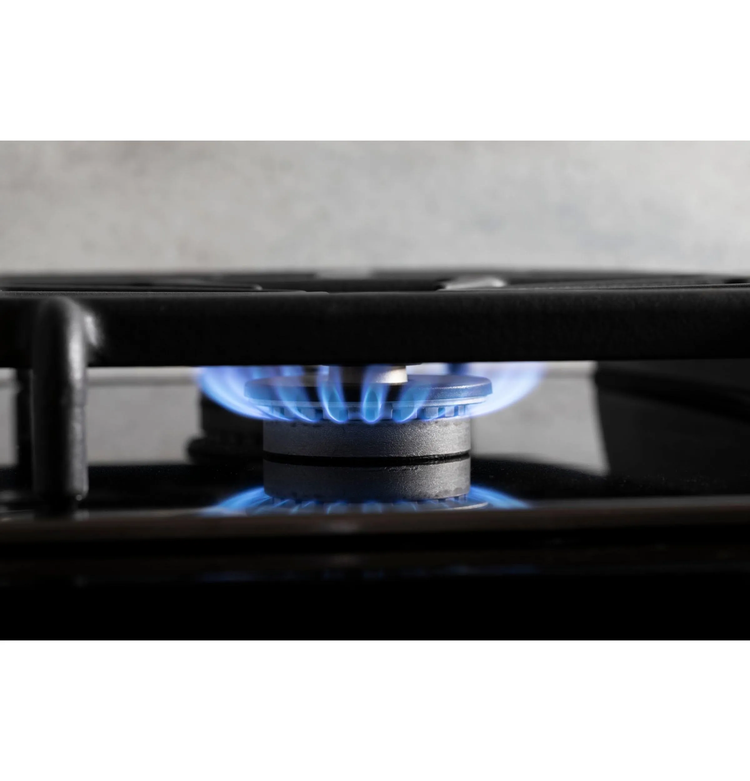 PGP9830SRSS GE Profile™ 30" Built-In Gas Downdraft Cooktop