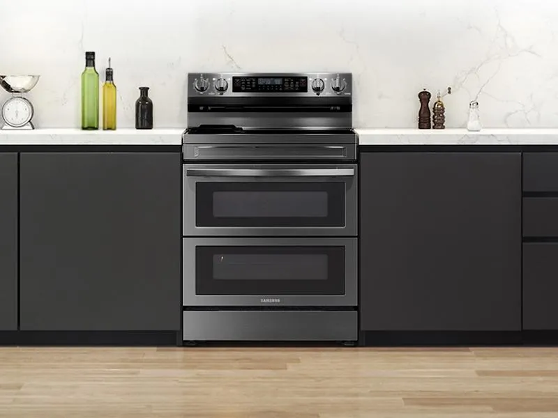 Samsung NE63A6751SG 6.3 cu. ft. Smart Freestanding Electric Range with Flex Duo™, No-Preheat Air Fry & Griddle in Black Stainless Steel